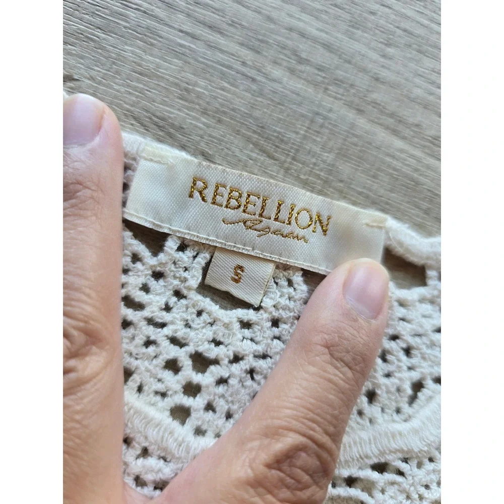 Rebellion Women Crochet Top Size Small Cream Boho Lace Festival Cotton beachy